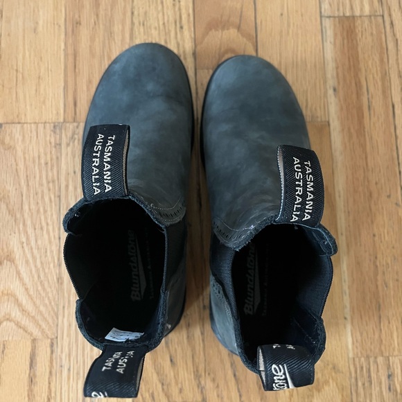 Blundstone Women’s Rustic Black High Top Chelsea Boots - Picture 9 of 14